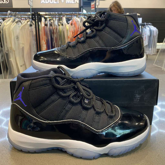 Jordan 11 Retro Space Jam (2016) Size 9 378037-003 - Pre-Owned