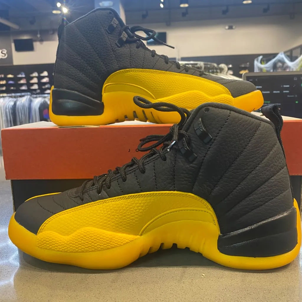 Jordan 12 Retro Black University Gold Size 9 130690-070 - Pre-Owned