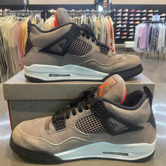 Jordan 4 Retro Taupe Haze Size 12 DB0732-200 - Pre-Owned