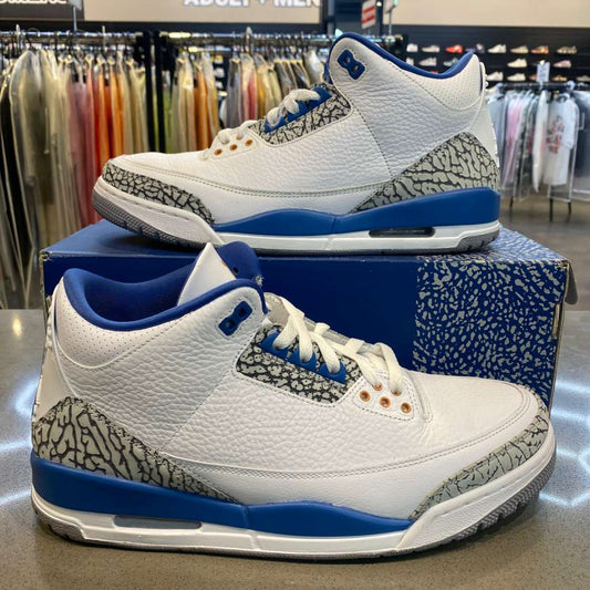 Jordan 3 Retro Wizards Size 11 CT8532-148 - Pre-Owned