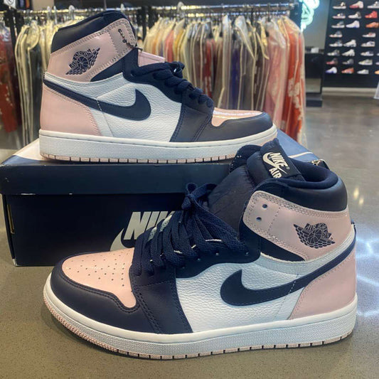 Jordan 1 Retro High OG Atmosphere (Women's) Size 10W DD9335-641 - Pre-Owned
