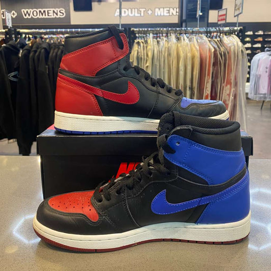 Jordan 1 Retro Top 3 Size 9 555088-026 - Pre-Owned