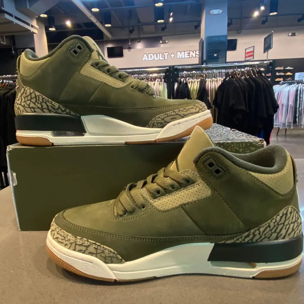Jordan 3 Retro Family Affair Size 7.5 DN3707-202 - Pre-Owned
