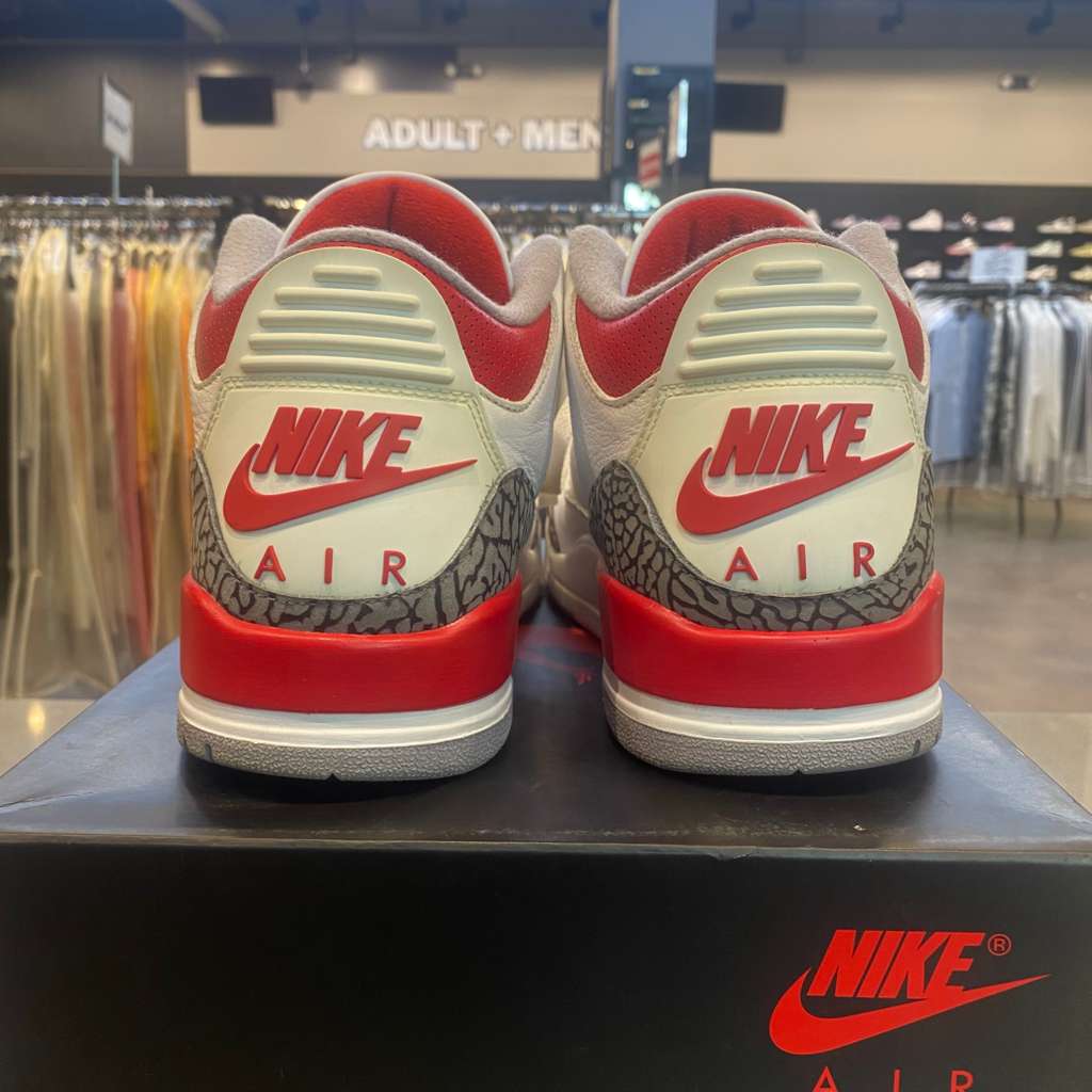 Jordan 3 Retro Fire Red (2022) - Pre-Owned