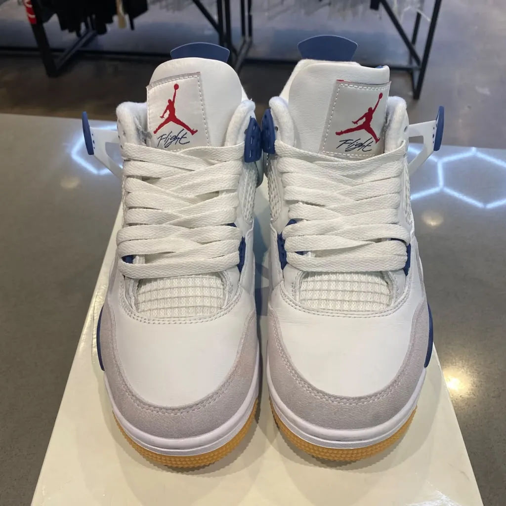 Jordan 4 Retro SB Navy Size 6.5 DR5415-100 - Pre-Owned