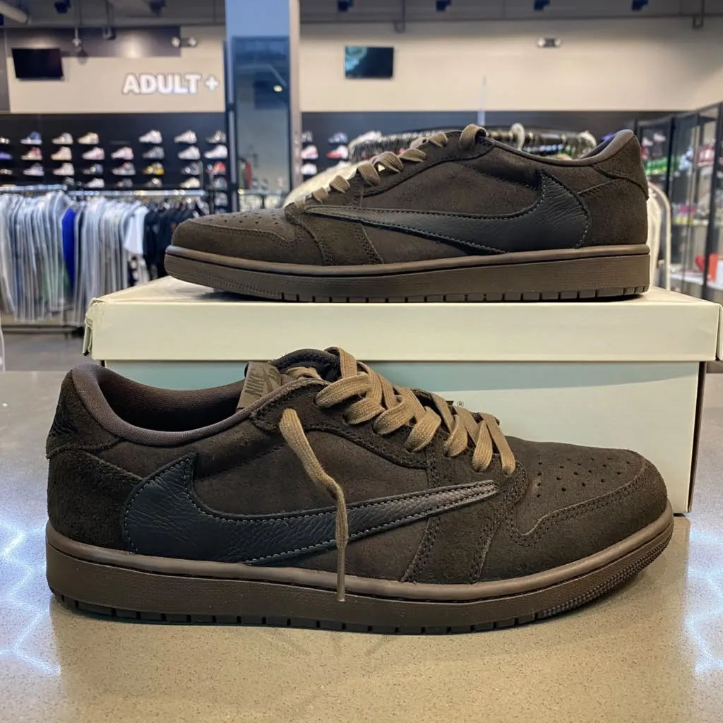 Jordan 1 Retro Low OG SP Travis Scott Velvet Brown Size 11 DM7866-202 - Pre-Owned