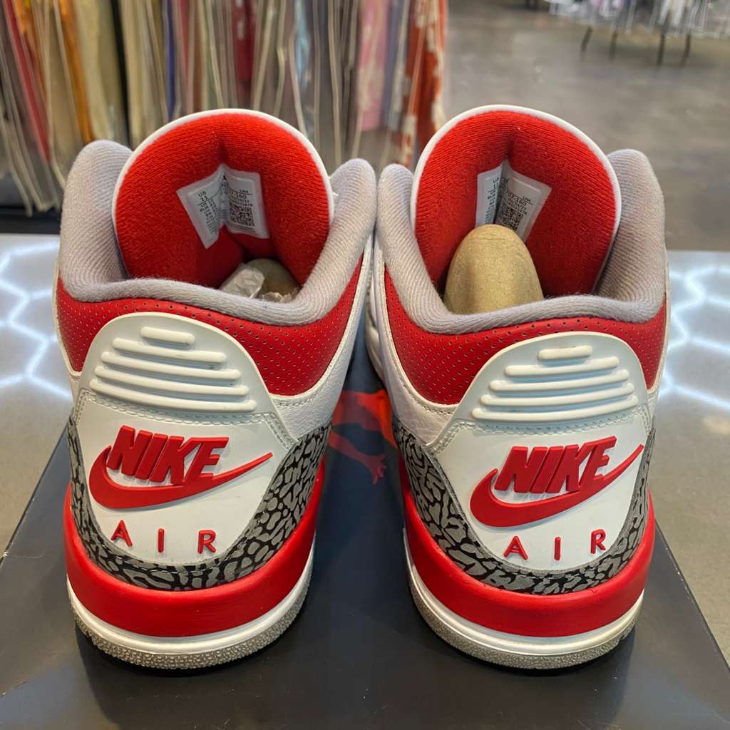 Jordan 3 Retro Fire Red (2022) - Pre-Owned
