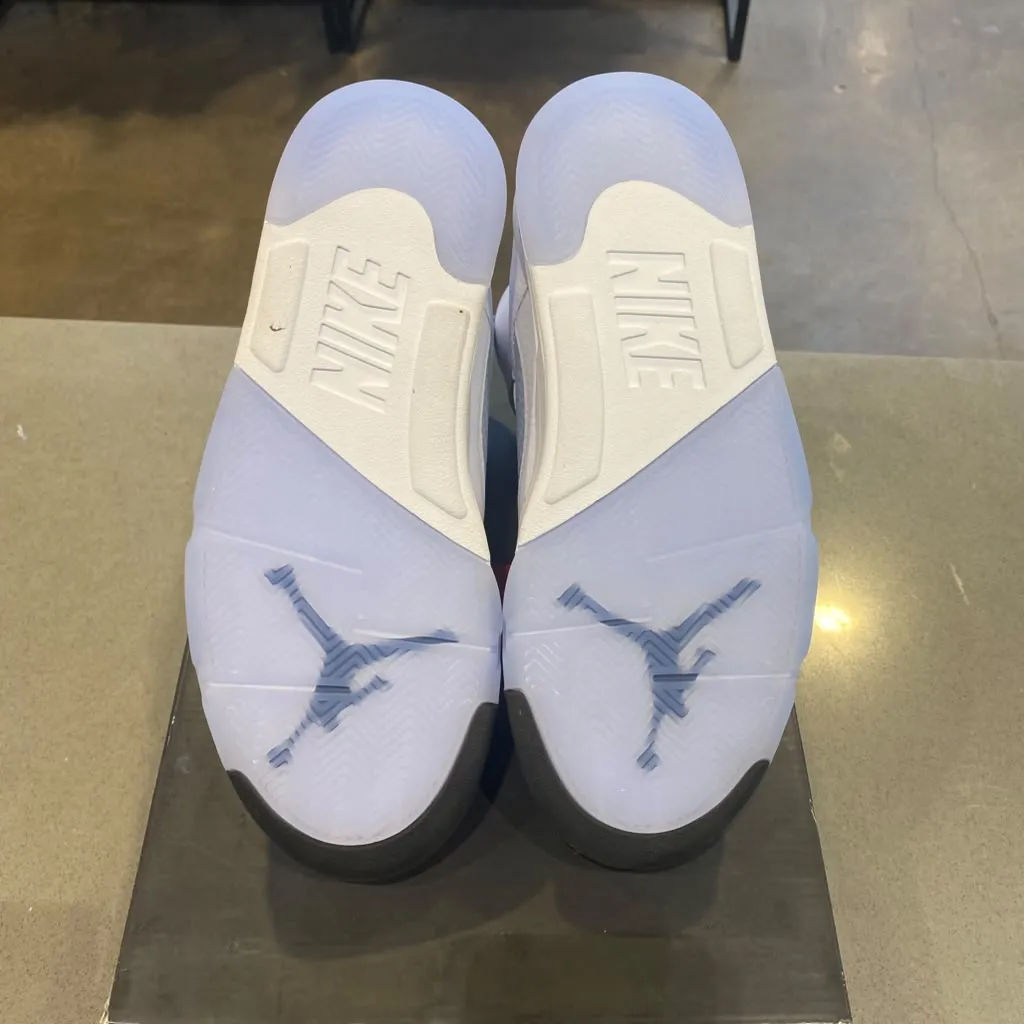 Jordan 5 Retro White Metallic (2026) Size 8.5 HQ7978-103 - Pre-Owned