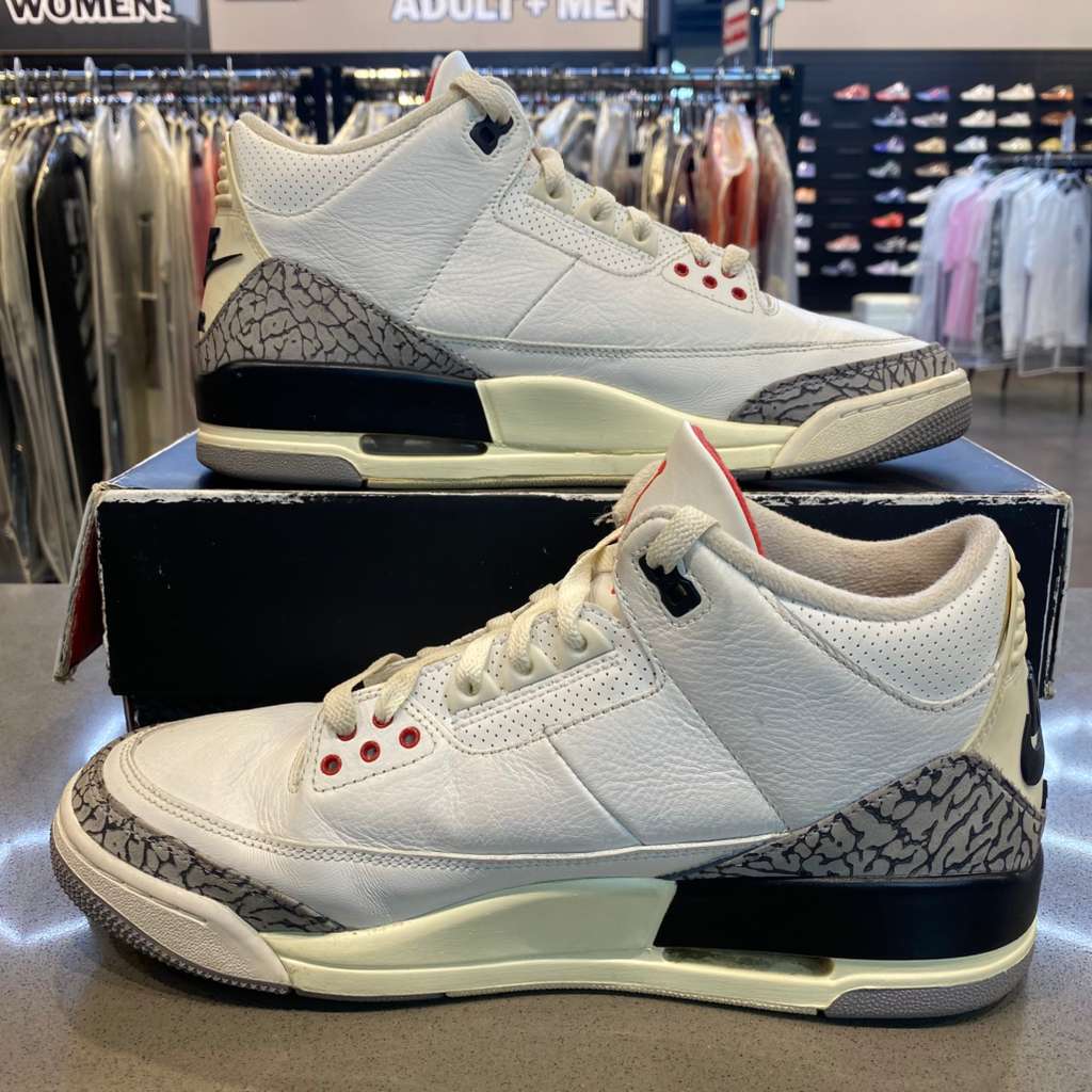 Jordan 3 Retro White Cement Reimagined Size 10 DN3707-100 - Pre-Owned