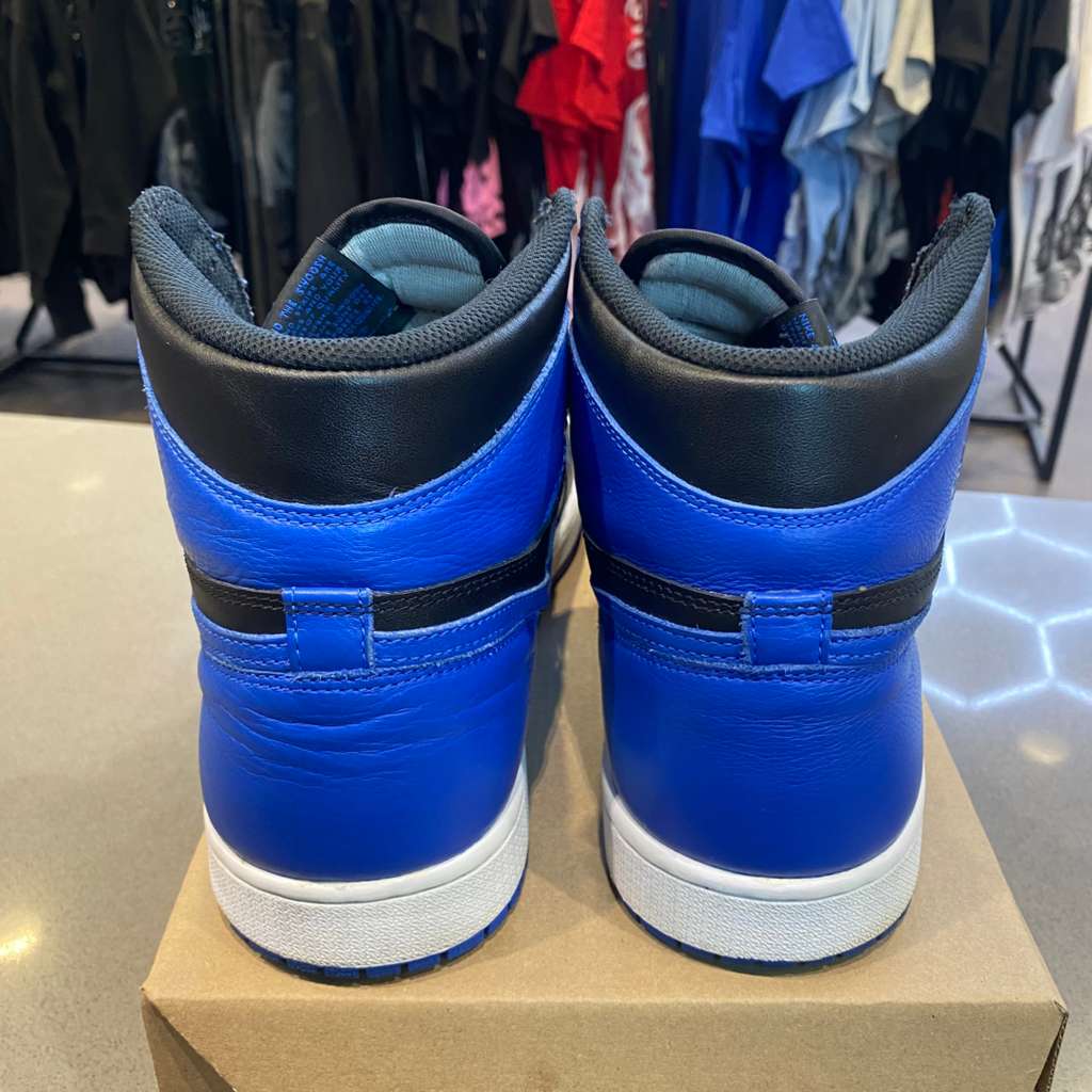 Jordan 1 Retro Royal (2017) Size 13 555088-007 - Pre-Owned (Replacement Box)