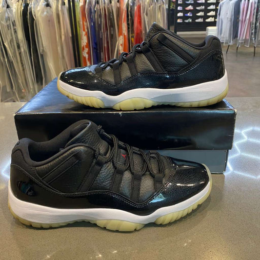 Jordan 11 Retro Low 72-10 Size 10.5 AV2187-001 - Pre-Owned