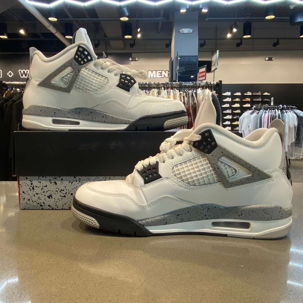 Jordan 4 Retro White Cement (2025) Size 9.5 FV5029-100 - Pre-Owned
