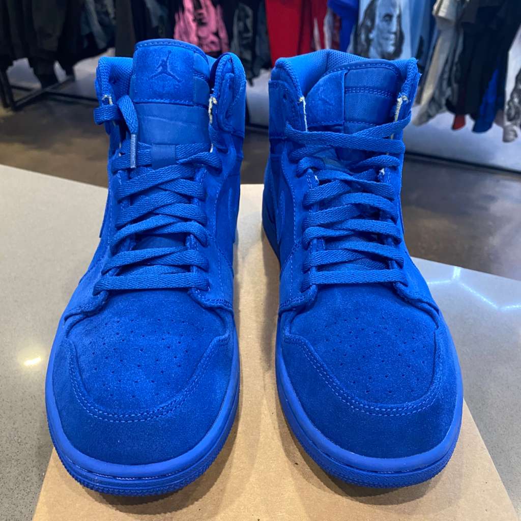 Jordan 1 Retro Blue Suede Size 9.5 332550-404 - Pre-Owned (Replacement Box)