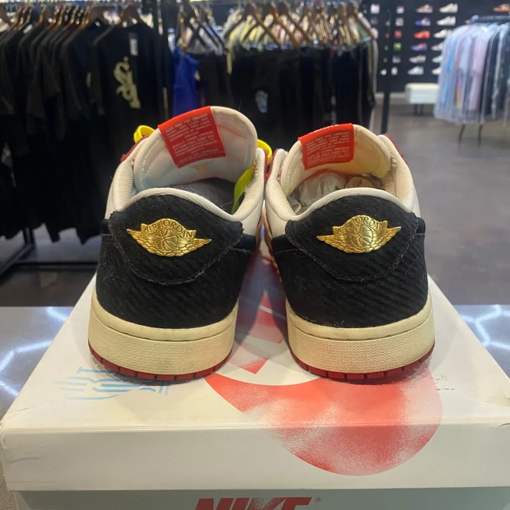 Jordan 1 Retro Low OG Trophy Room Rookie Card Away Size 11 FN0432-100 - Pre-Owned