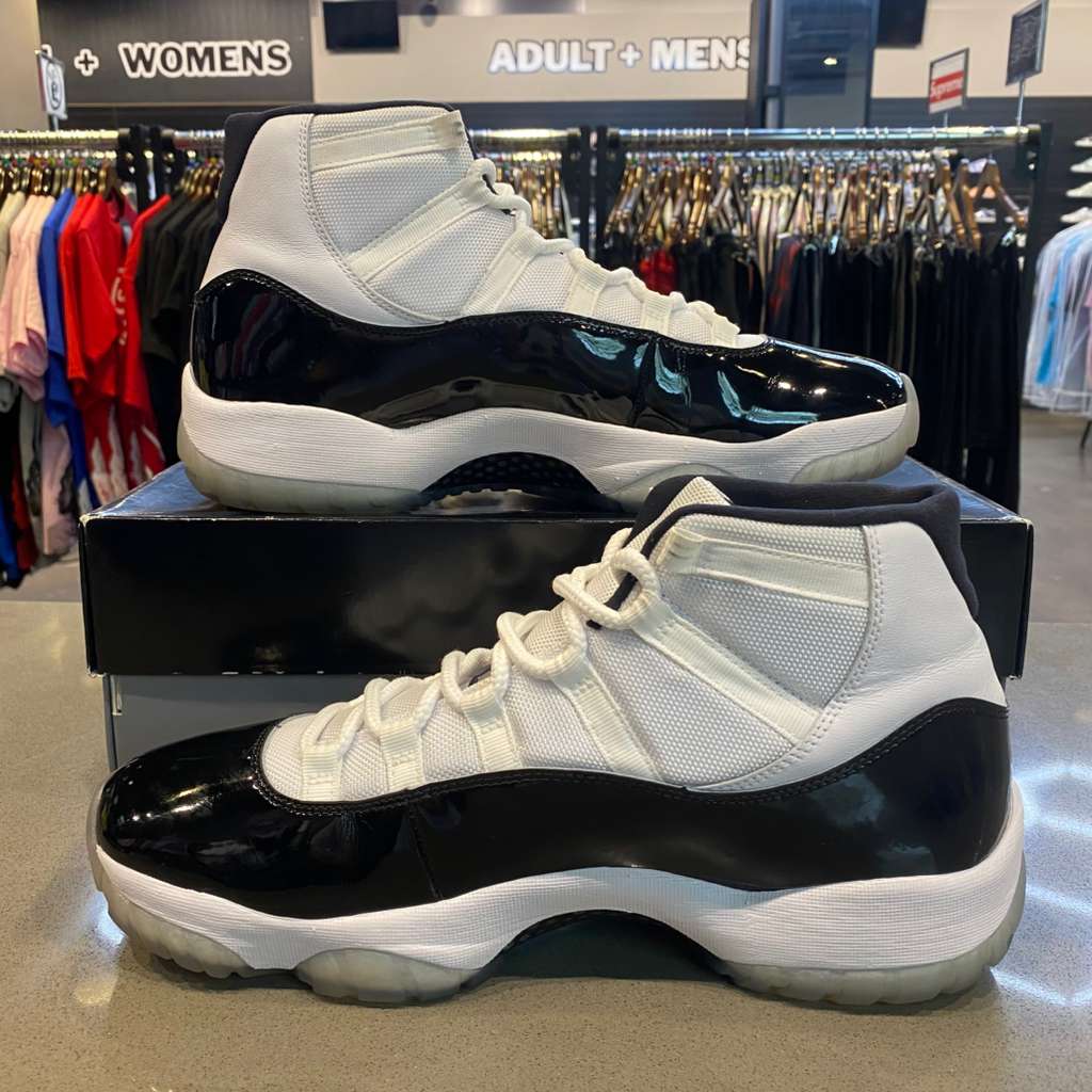 Jordan 11 Retro Concord (2018) Size 12 378037-100 - Pre-Owned