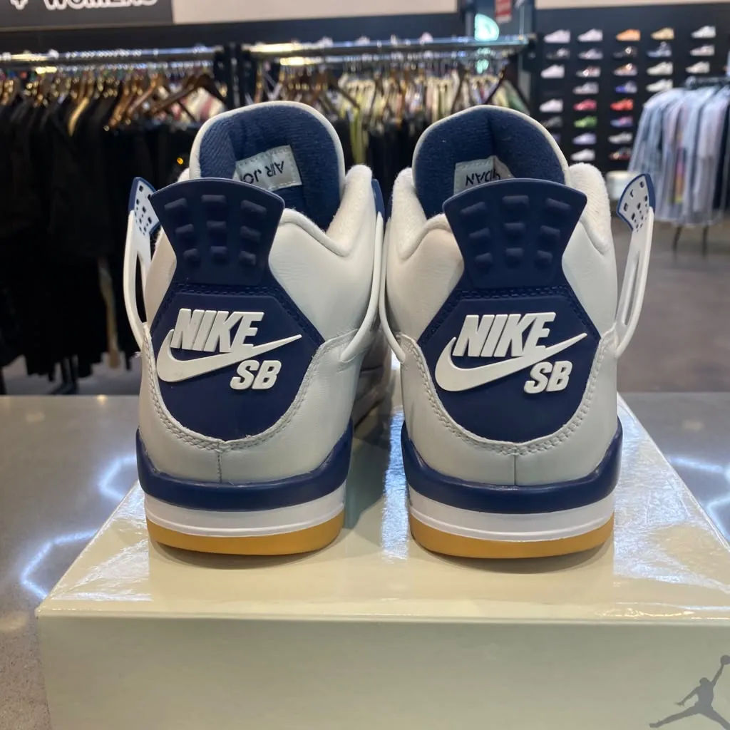 Jordan 4 Retro SB Navy Size 6.5 DR5415-100 - Pre-Owned