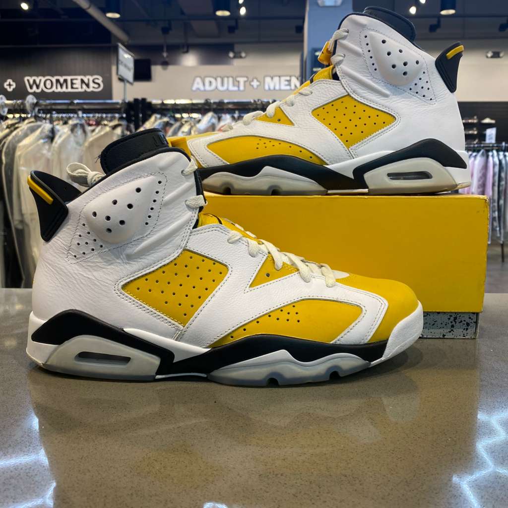 Jordan 6 Retro Yellow Ochre Size 12 CT8529-170 - Pre-Owned