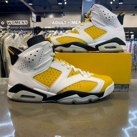 Jordan 6 Retro Yellow Ochre Size 12 CT8529-170 - Pre-Owned