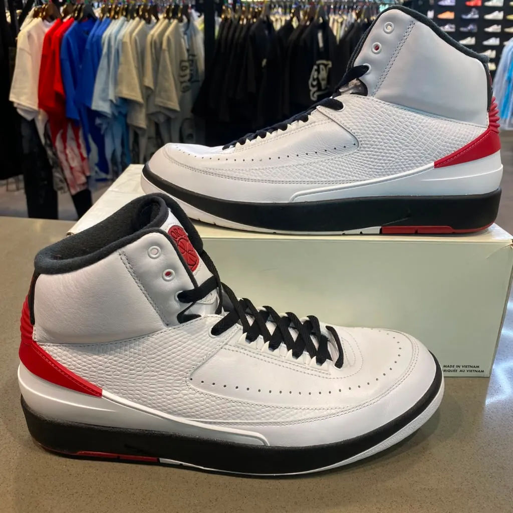 Jordan 2 Retro OG Chicago (2022) Size 11 DX2454-106 - Pre-Owned