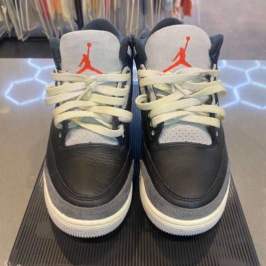 Jordan 3 Retro OG Rare Air - Pre-Owned