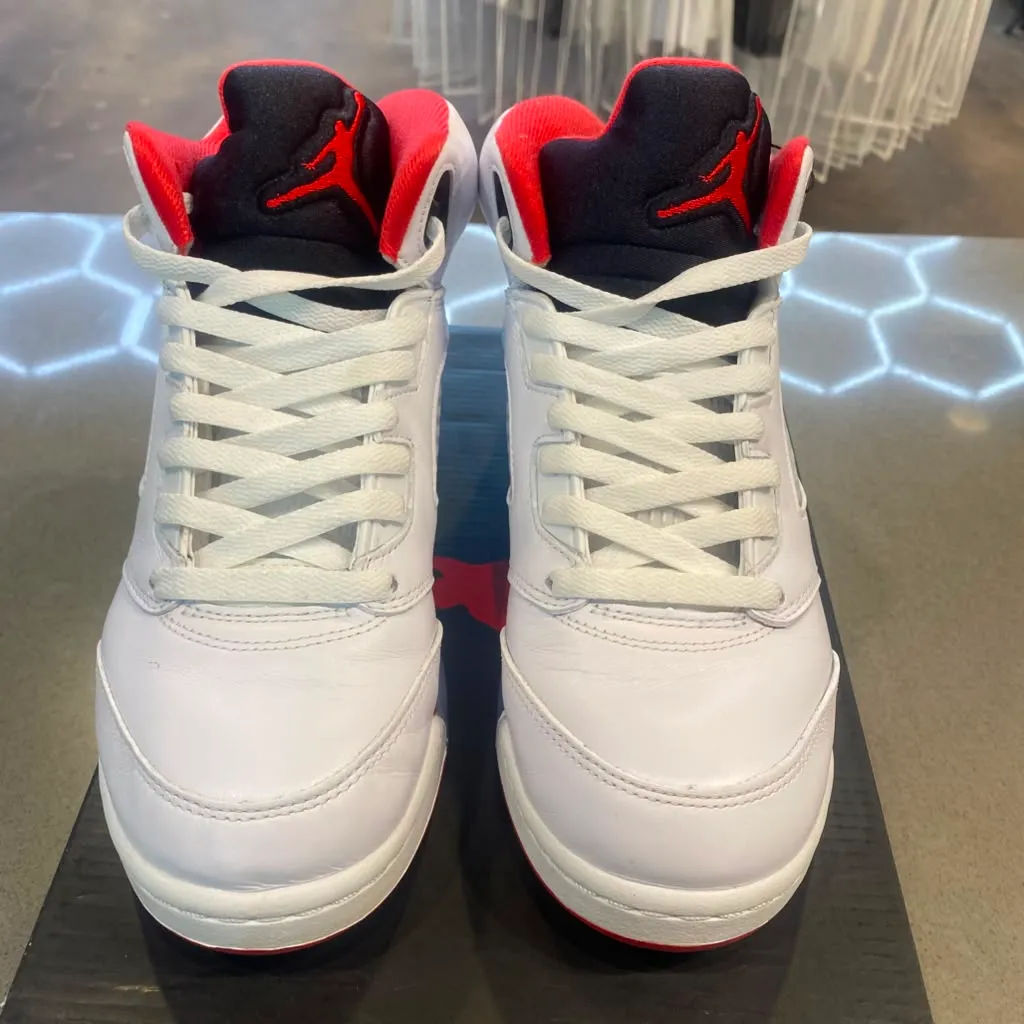 Jordan 5 Retro Fire Red Black Tongue (2025) (GS) Size 7Y HQ7980-101 - Pre-Owned