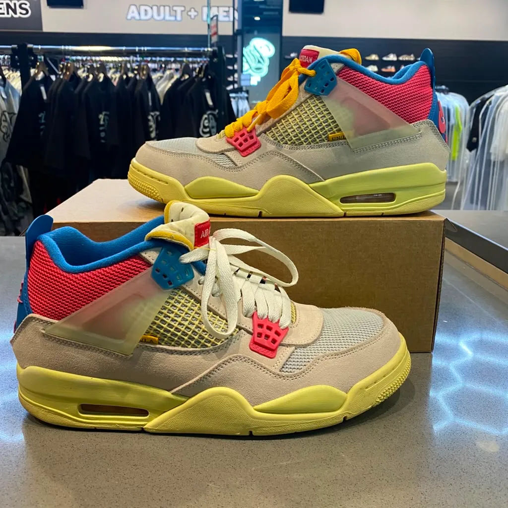 Jordan 4 Retro Union Guava Ice Size 10.5 DC9533-800 - Pre-Owned (Replacement Box)