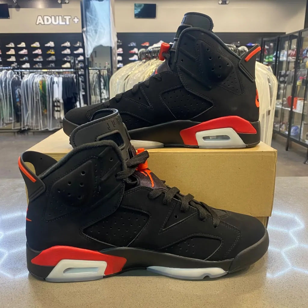 Jordan 6 Retro Infrared Salesman Size 10 CT8529-001 - Pre-Owned