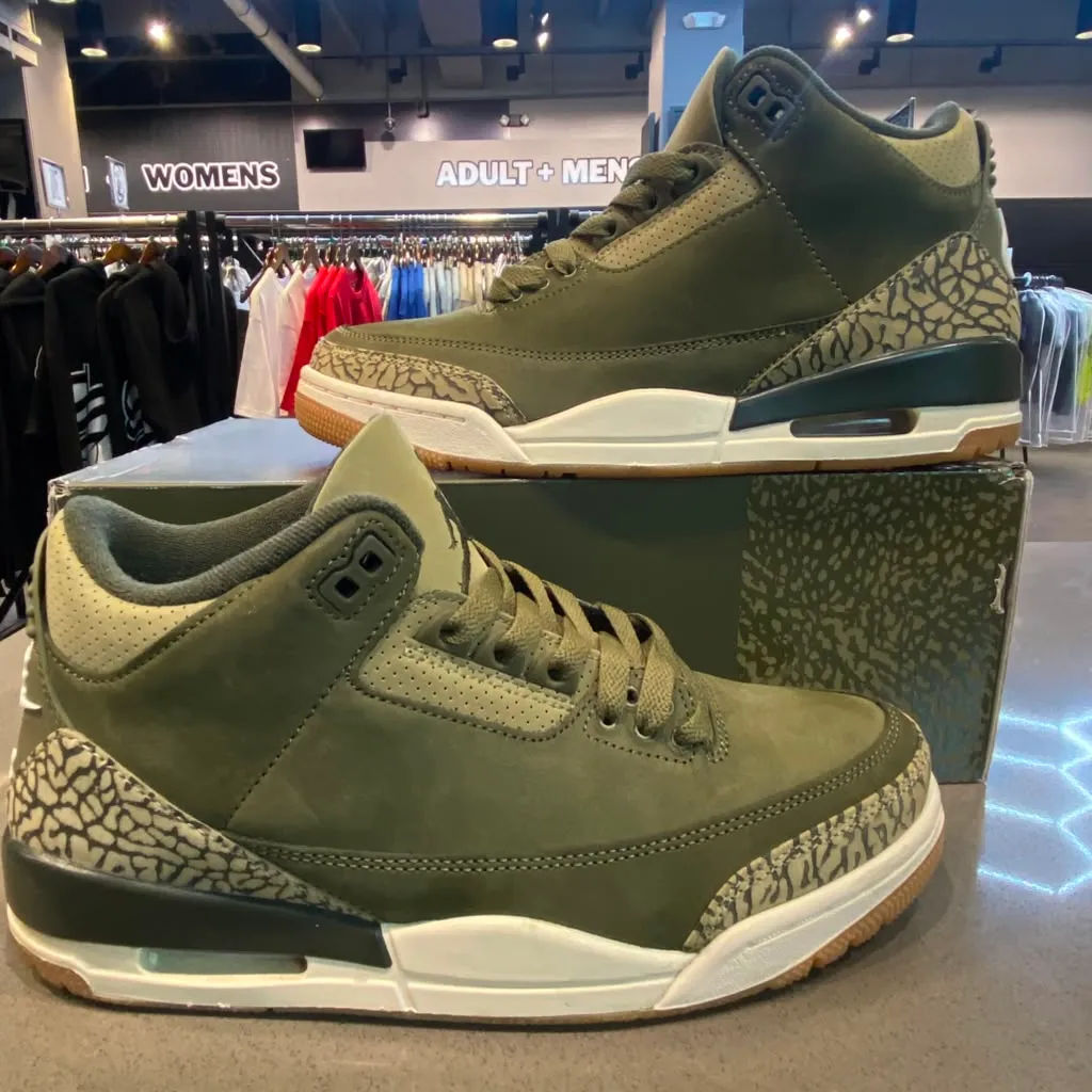 Jordan 3 Retro Family Affair Size 7.5 DN3707-202 - Pre-Owned
