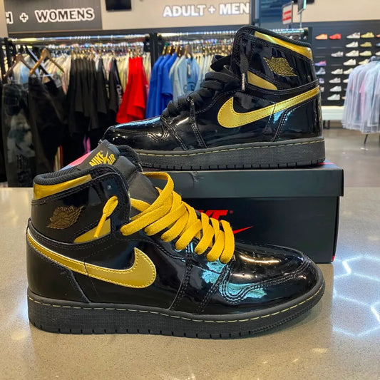 Jordan 1 Retro High Black Metallic Gold (2020) (GS) Size 6.5Y 575441-032 - Pre-Owned