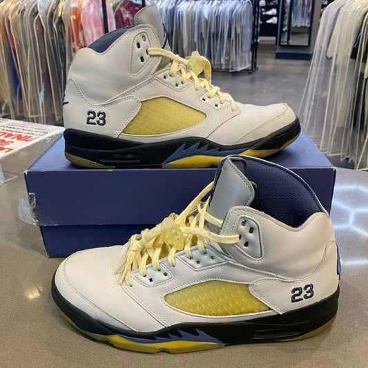 Jordan 5 Retro A Ma Maniére Dawn (Women's) Size 13.5W FZ5758-004 - Pre-Owned
