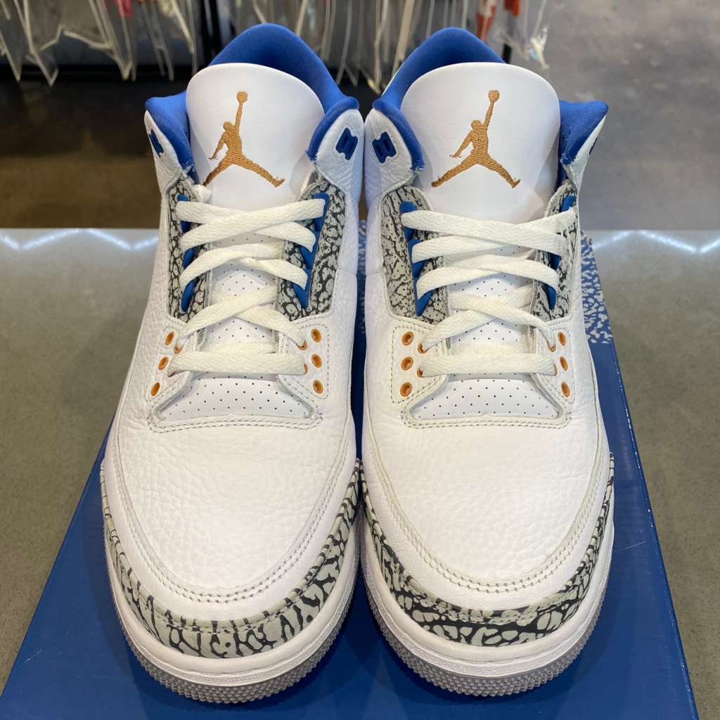 Jordan 3 Retro Wizards Size 11 CT8532-148 - Pre-Owned
