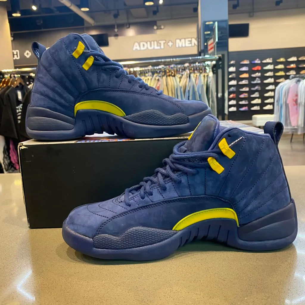 Jordan 12 Retro Michigan Size 8.5 BQ3180-407 - Pre-Owned