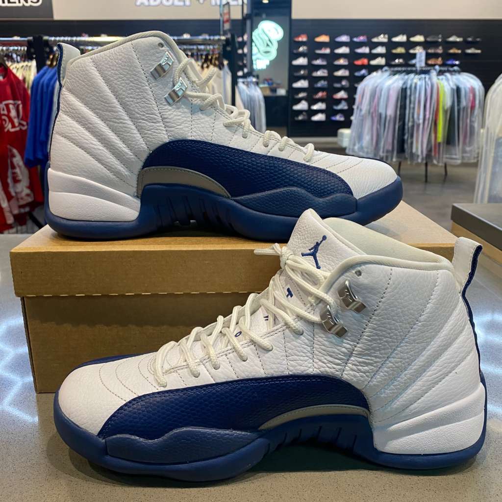 Jordan 12 Retro French Blue (2025) Size 9.5 CT8013-114 - Pre-Owned (Replacement Box)