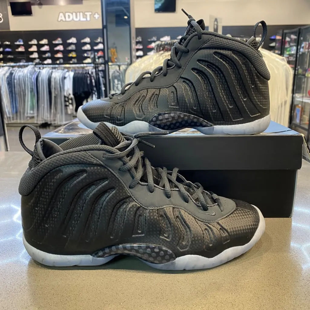 Nike Little Posite One Carbon Fiber (GS) Size 7Y IQ7228-001 - Pre-Owned