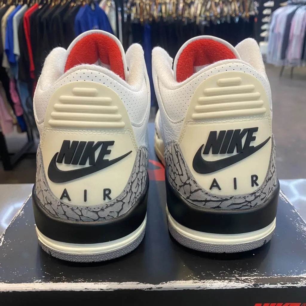 Jordan 3 Retro White Cement Reimagined Size 9.5 DN3707-100 - Pre-Owned