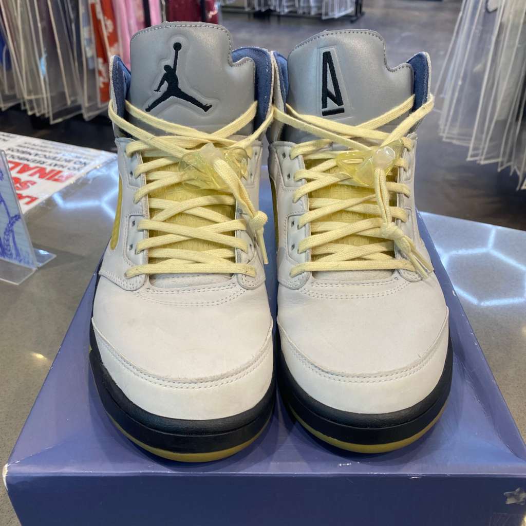 Jordan 5 Retro A Ma Maniére Dawn (Women's) - Pre-Owned