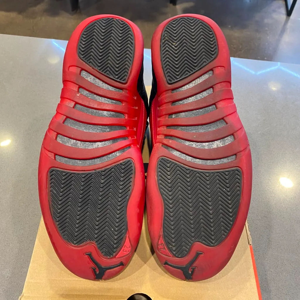 Jordan 12 Retro Flu Game (2016) Size 9.5 130690-002 - Pre-Owned