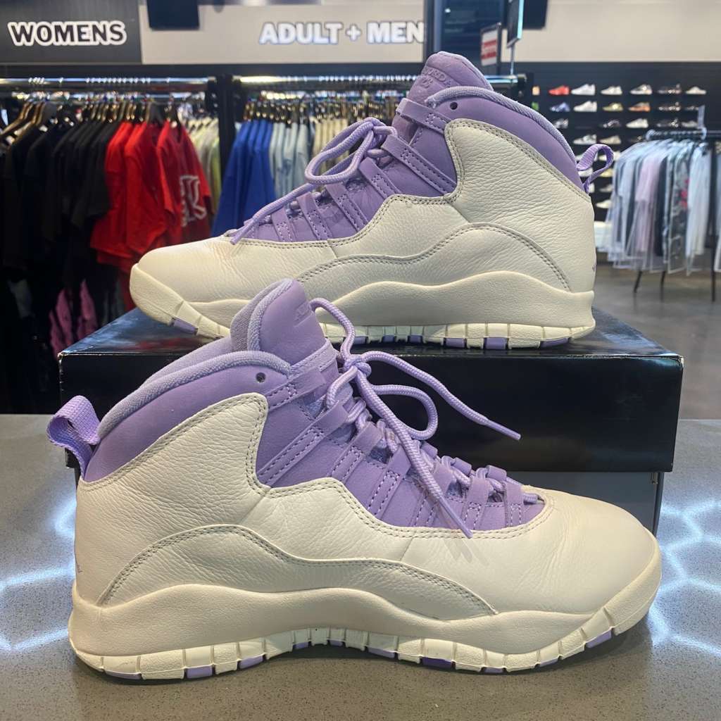Jordan 10 Retro Hydrangeas (Women's) Size 10W IQ0388-101 - Pre-Owned