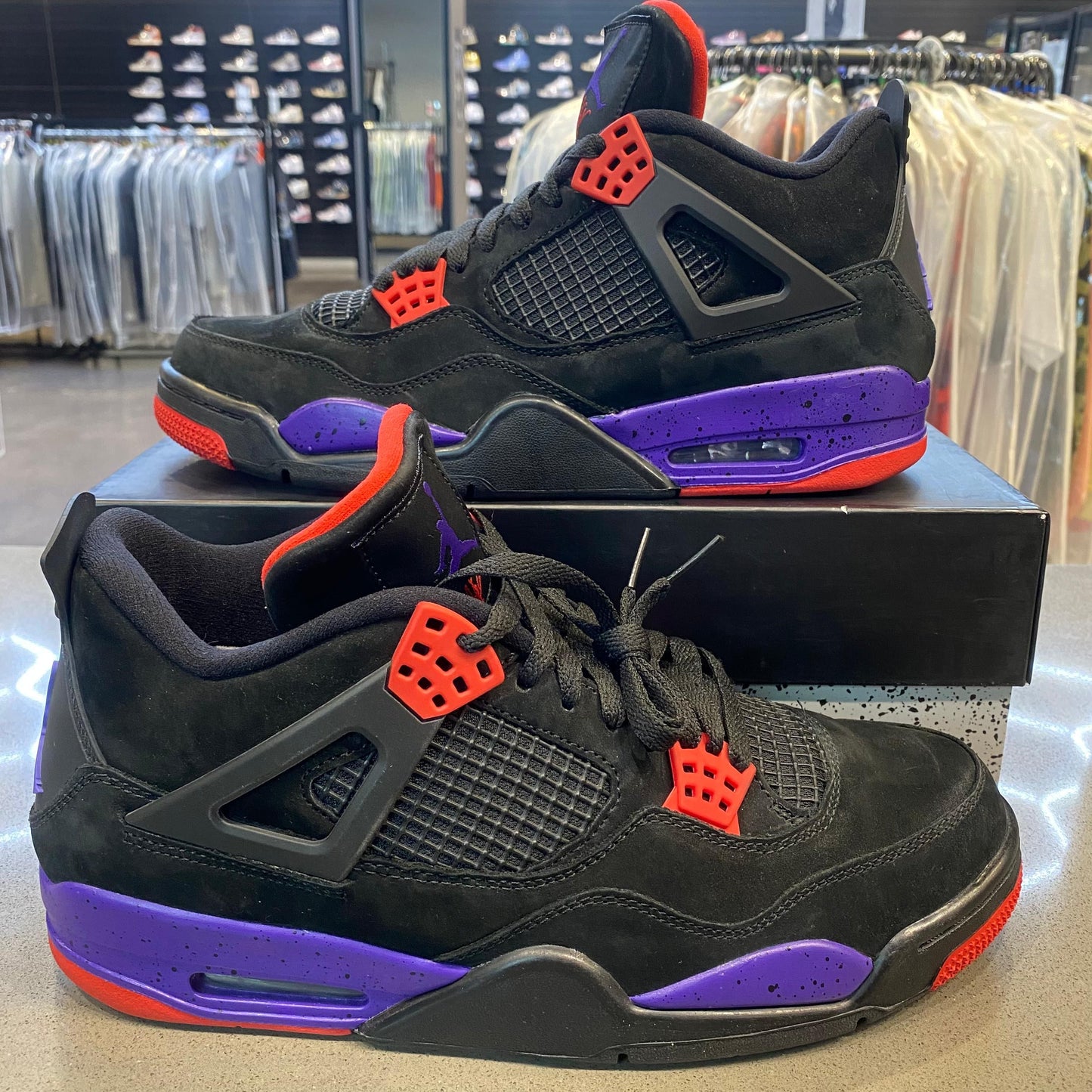 Jordan 4 Retro Raptors Drake OVO (2019) - Pre-Owned