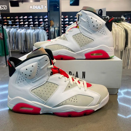 Jordan 6 Retro Hare Size 10.5 CT9529-062/CT8529-062 - Pre-Owned