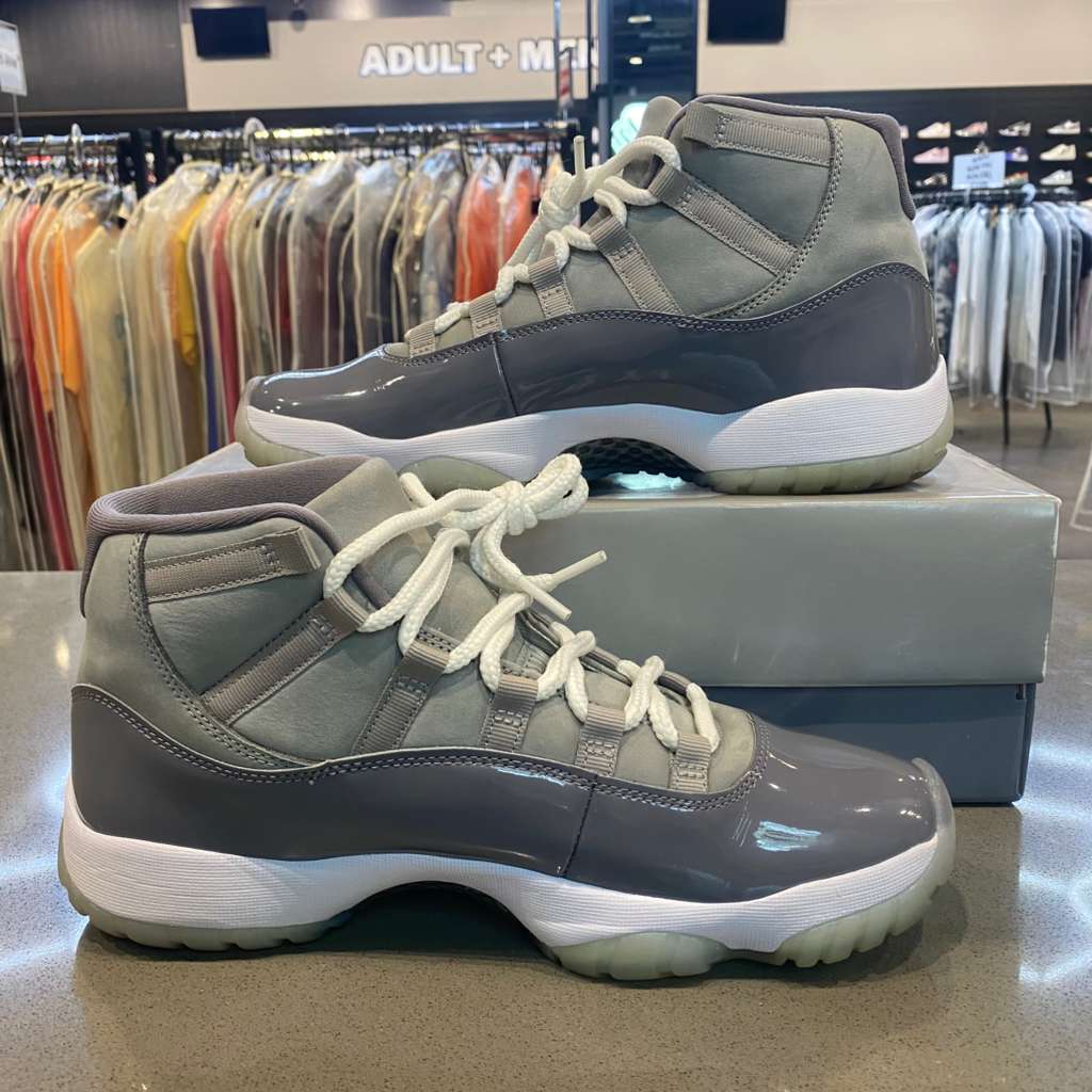 Jordan 11 Retro Cool Grey (2021) - Pre-Owned