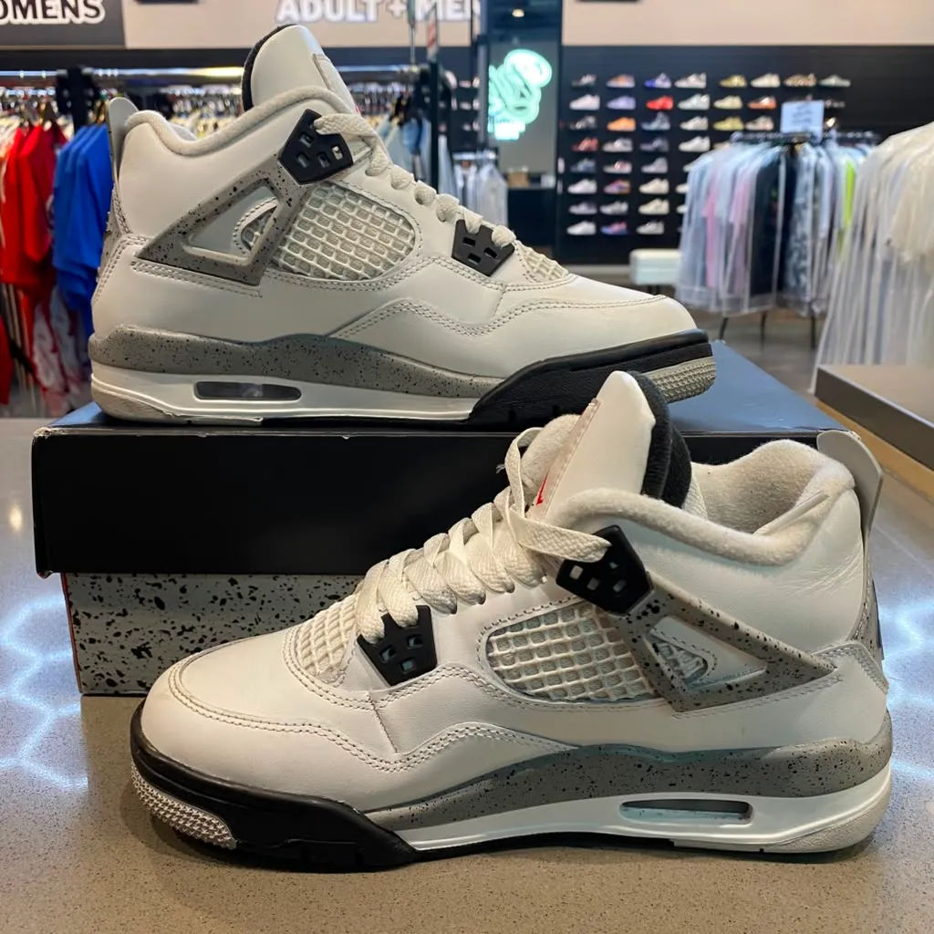 Jordan 4 Retro White Cement (2025) (GS) Size 5.5Y IB4171-100 - Pre-Owned