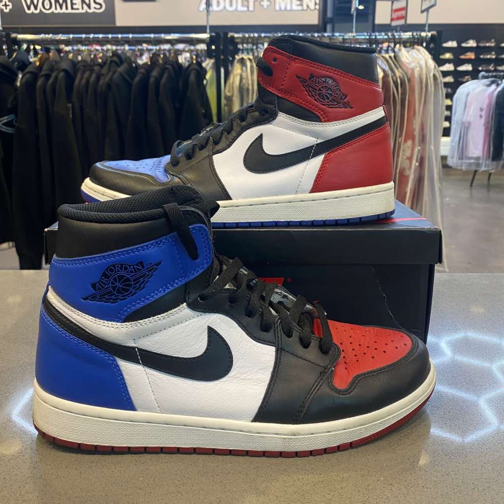 Jordan 1 Retro Top 3 Size 9 555088-026 - Pre-Owned