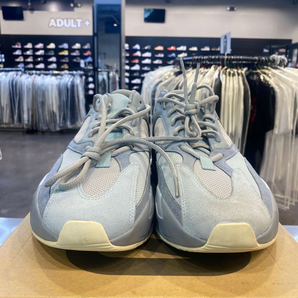 adidas Yeezy Boost 700 Inertia Size 10.5 EG7597 - Pre-Owned