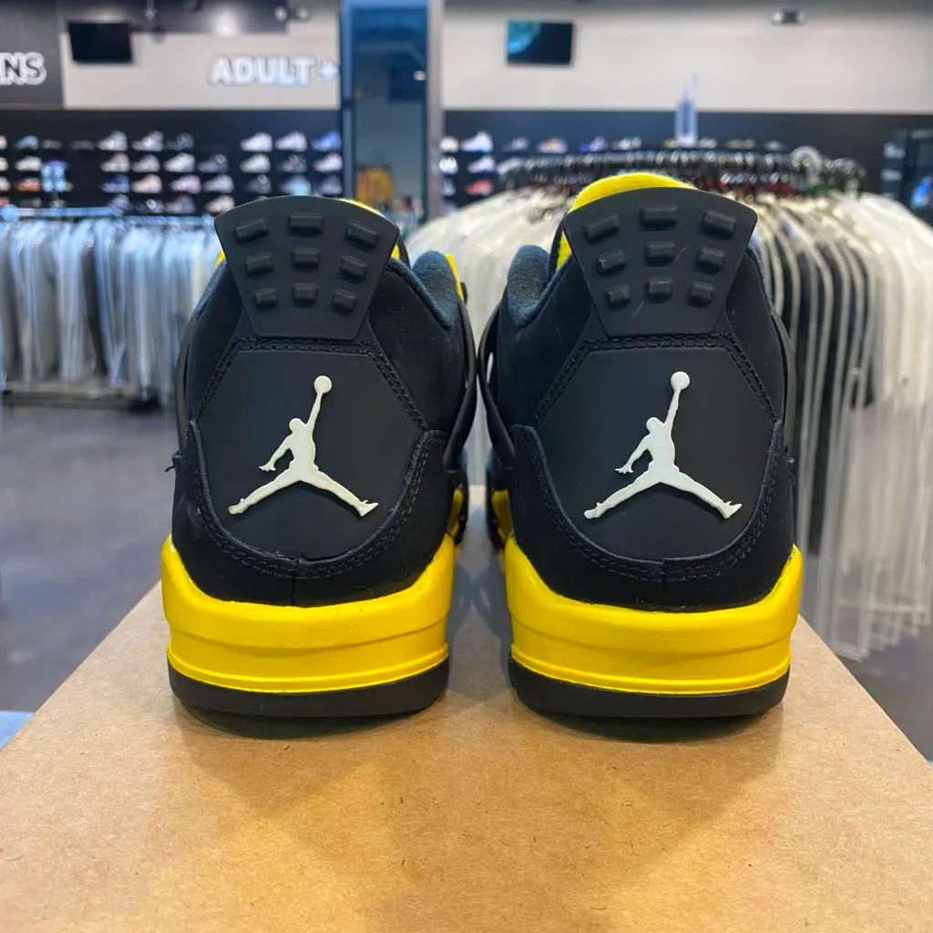 Jordan 4 Retro Thunder (2023) (GS) Size 6Y 408452-017 - Pre-Owned (Replacement Box)
