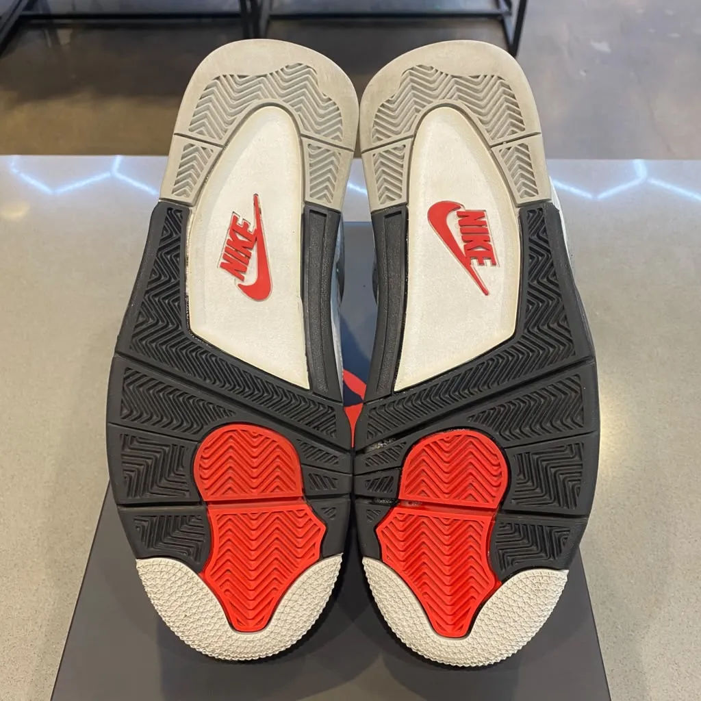 Jordan 4 Retro White Cement (2025) Size 9 FV5029-100 - Pre-Owned