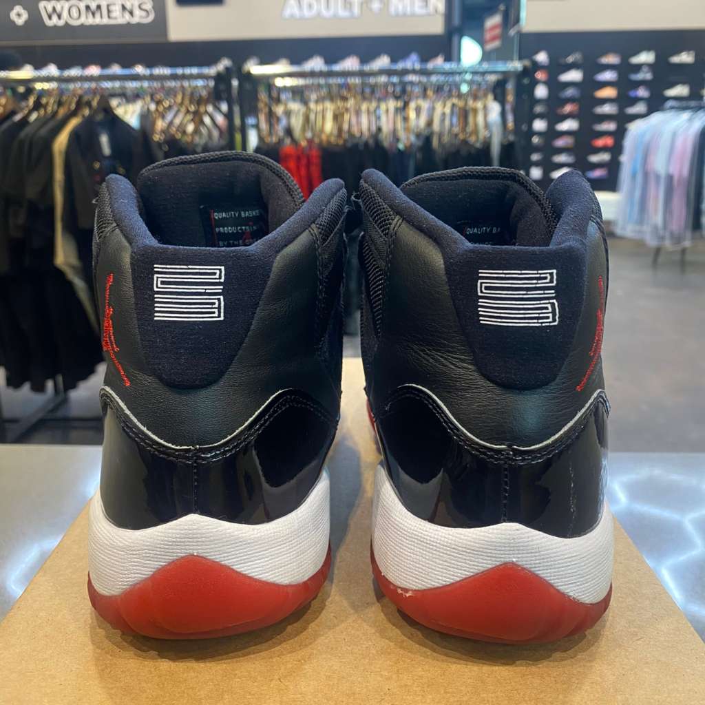 Jordan 11 Retro Playoffs Bred (2019) (GS) Size 6.5Y 378038-061 - Pre-Owned (Replacement Box)