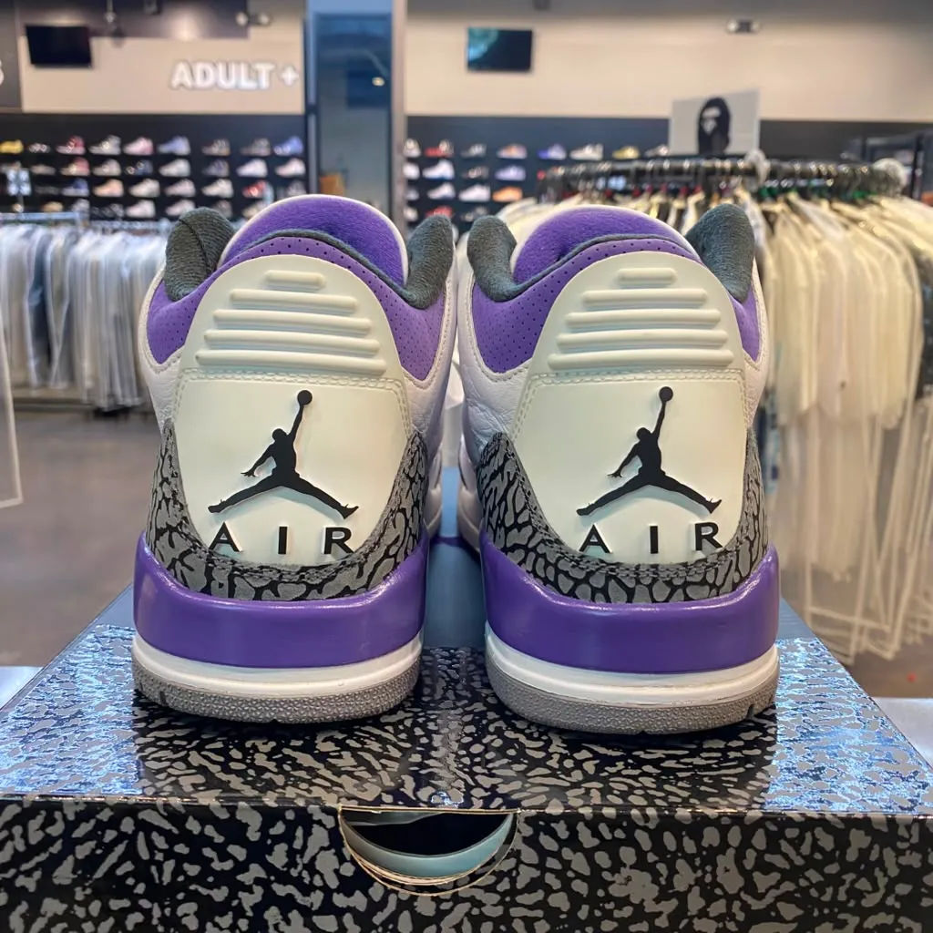 Jordan 3 Retro Dark Iris Size 9 CT8532-105 - Pre-Owned