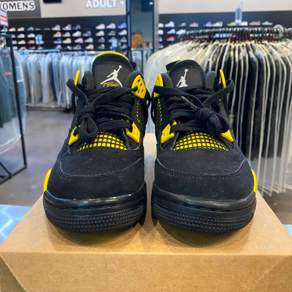Jordan 4 Retro Thunder (2023) (GS) Size 6Y 408452-017 - Pre-Owned (Replacement Box)