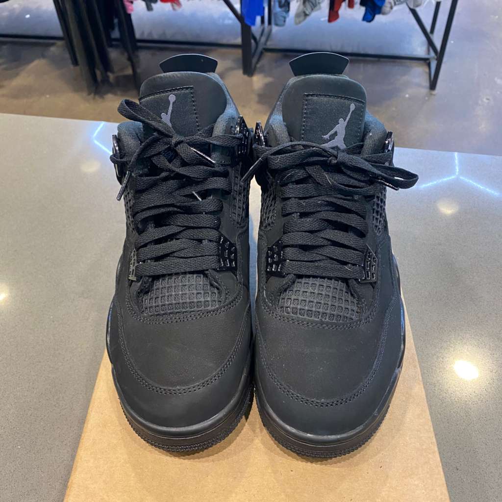Jordan 4 Retro Black Cat (2025) Size 8.5 FV5029-010 - Pre-Owned (Replacement Box)